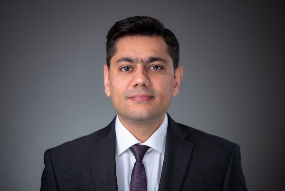 Mugshot vs Corporate headshot Masterpics.in Photographer in Thane